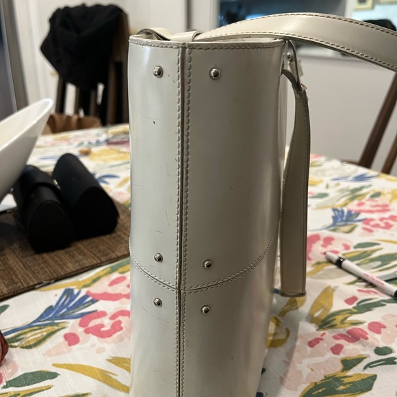 TOD’S - Picture 3 of 7